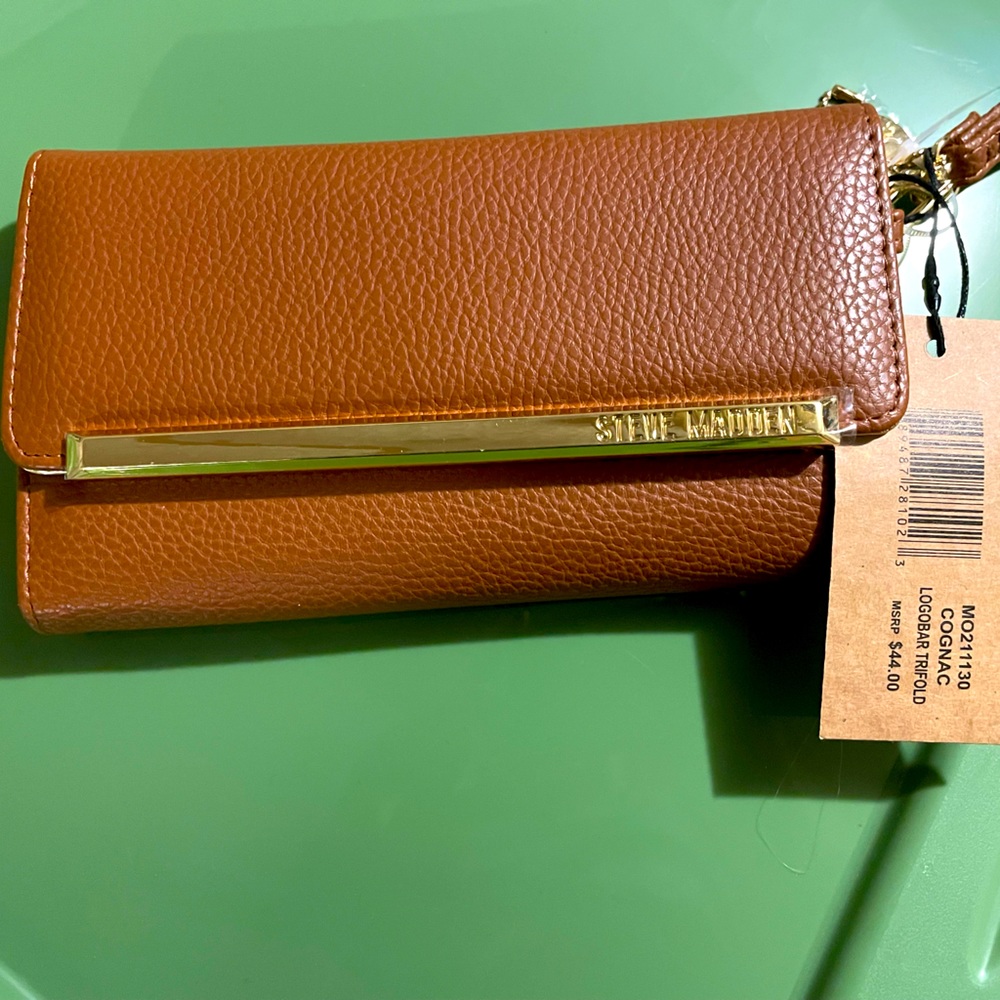 Steve Madden wallet